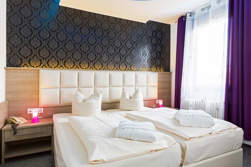 Bavaria Hotel Muenchner Hof Superior Stuttgart Rum bild