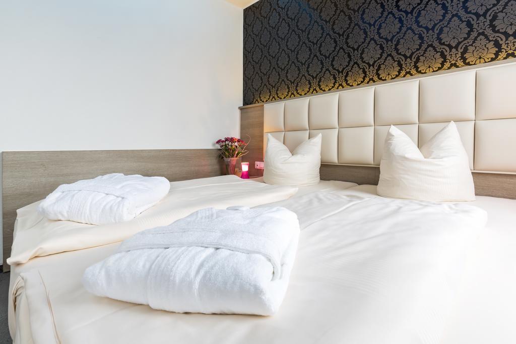 Bavaria Hotel Muenchner Hof Superior Stuttgart Exteriör bild